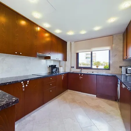 Fabulous Front House With Pool