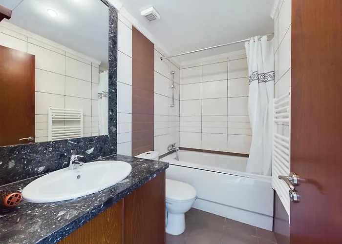 Vila Fabulous Front House With Pool Larnaca